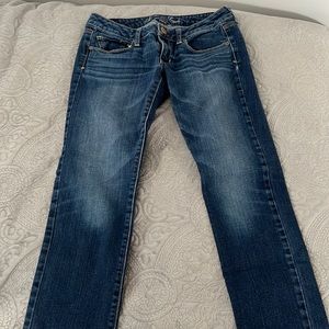 American Eagle Size 4 Stretch Skinny Jeans